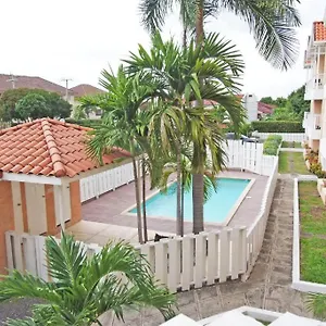 Finest Marley Manor # 513 Ground Floor 6 Marley Rd Kgn 6 Apartment Kingston